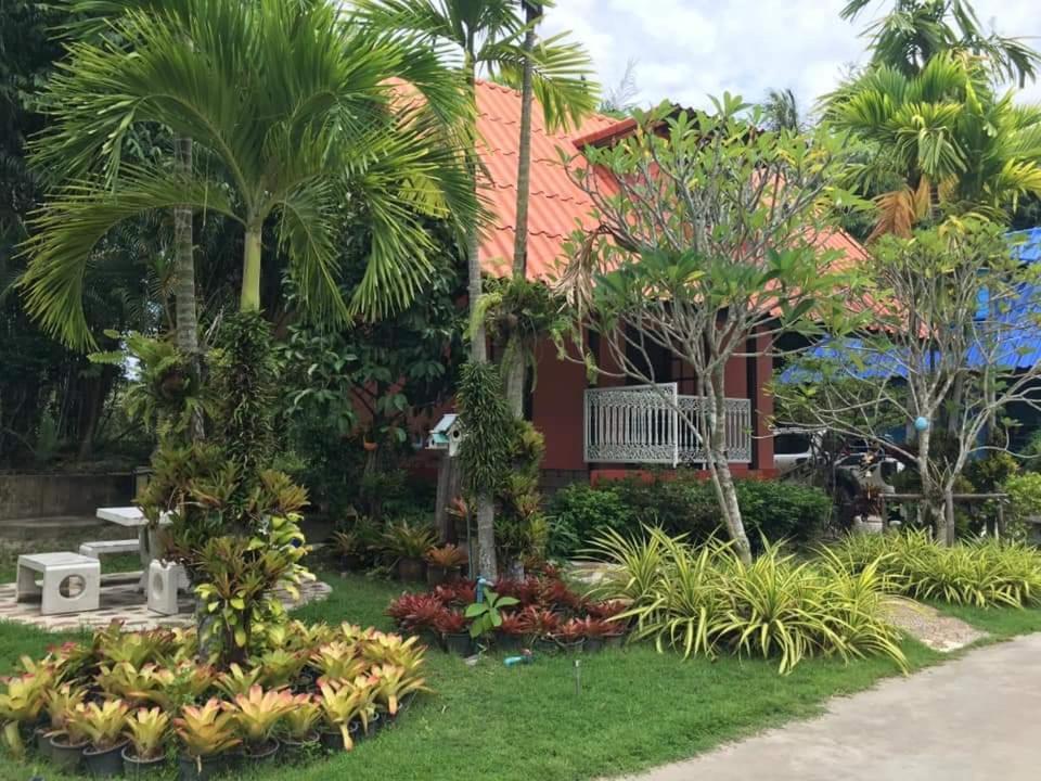Ya Teng Homestay Ban Tha Sai Exterior foto